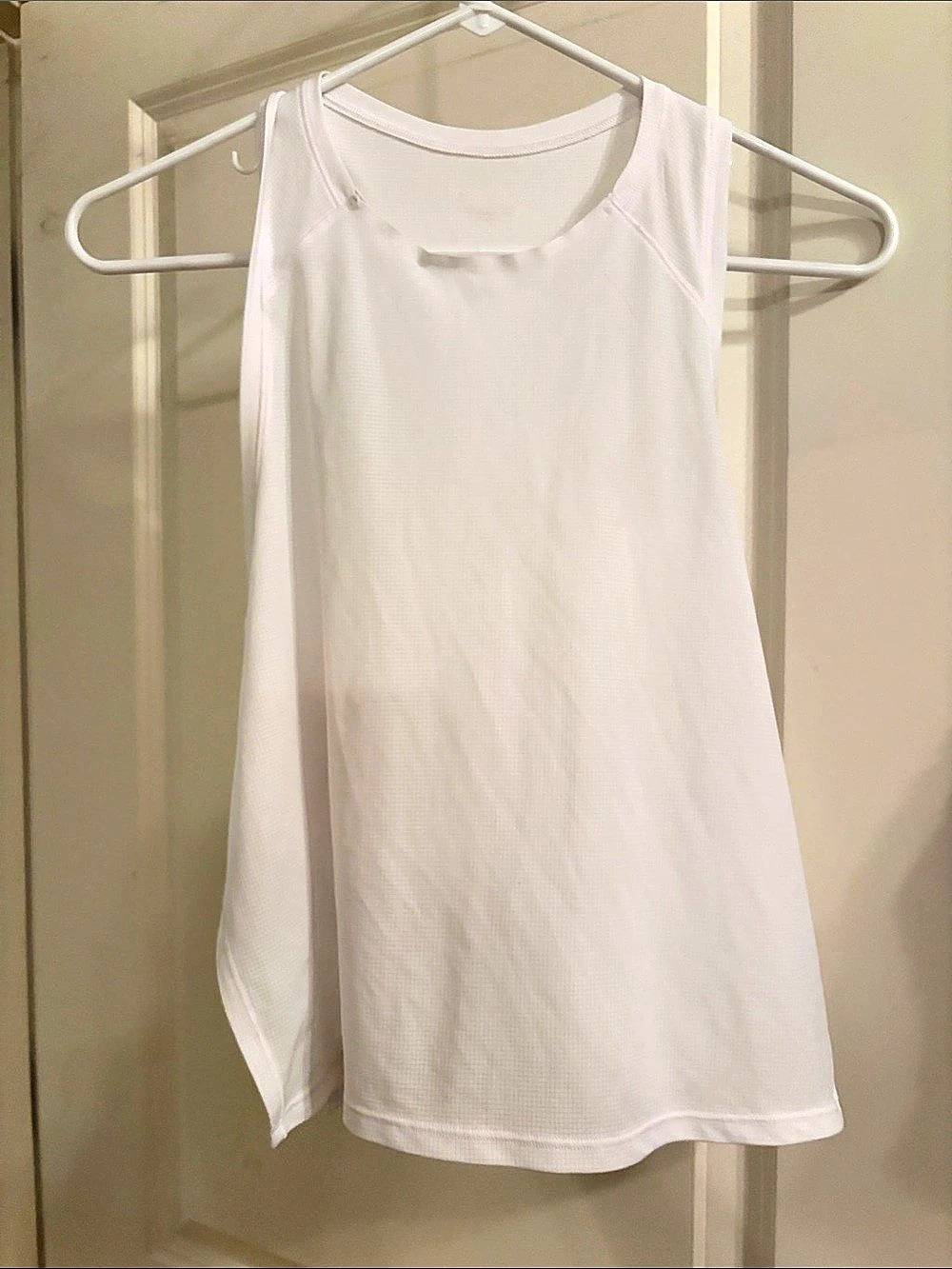Athleta Interval Perforated Tank White Medium